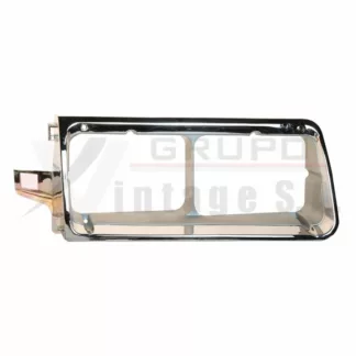Marco de farol derecho Freightliner FLD