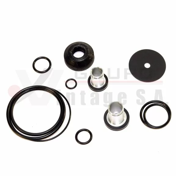 Juego de reparación bomba central de frenos Isuzu FTR / Nissan UD