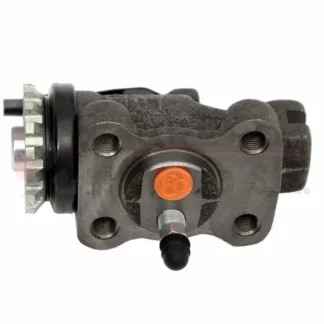 Bomba de frenos delantera 1 1/8 Isuzu NPR55 izquierda con grifo