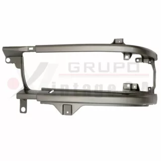 Marco de farol lado derecho Hino Super FB (persiana de silvin)