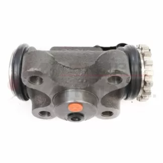 Bomba de frenos trasera 1 1/2 Hino FF/Validus FG derecha sin grifo