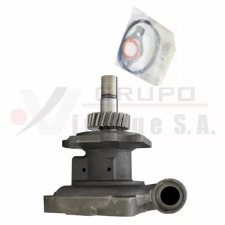 Bomba de agua motor L-10/M-11 de 3 agujeros eje largo