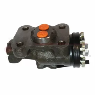 Bomba de frenos delantera 1 1/8 Isuzu NPR55 derecha sin grifo