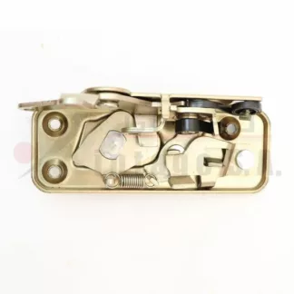 Chapa puerta derecha cabina 331